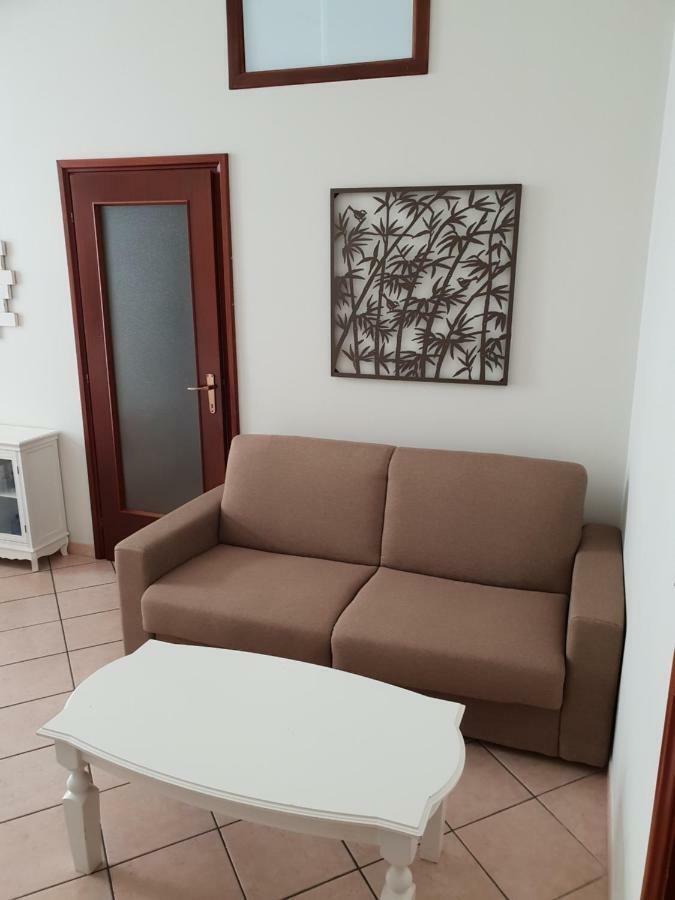 Clasa Apartment *
